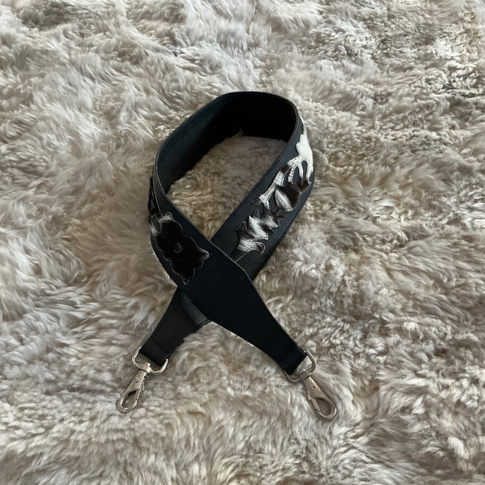 Custom leather and cowhide guitar strap